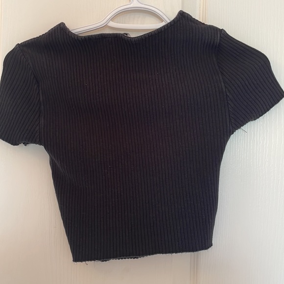 BLACK CALVIN KLIEN JEANS RIBBED CROP TOP - Picture 2 of 3